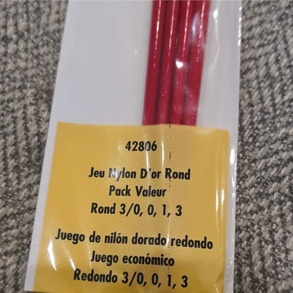 NOS 2 Packs Plaid Essential Paint Brushes Round Value Pk 42806 Gold Nylon Craft